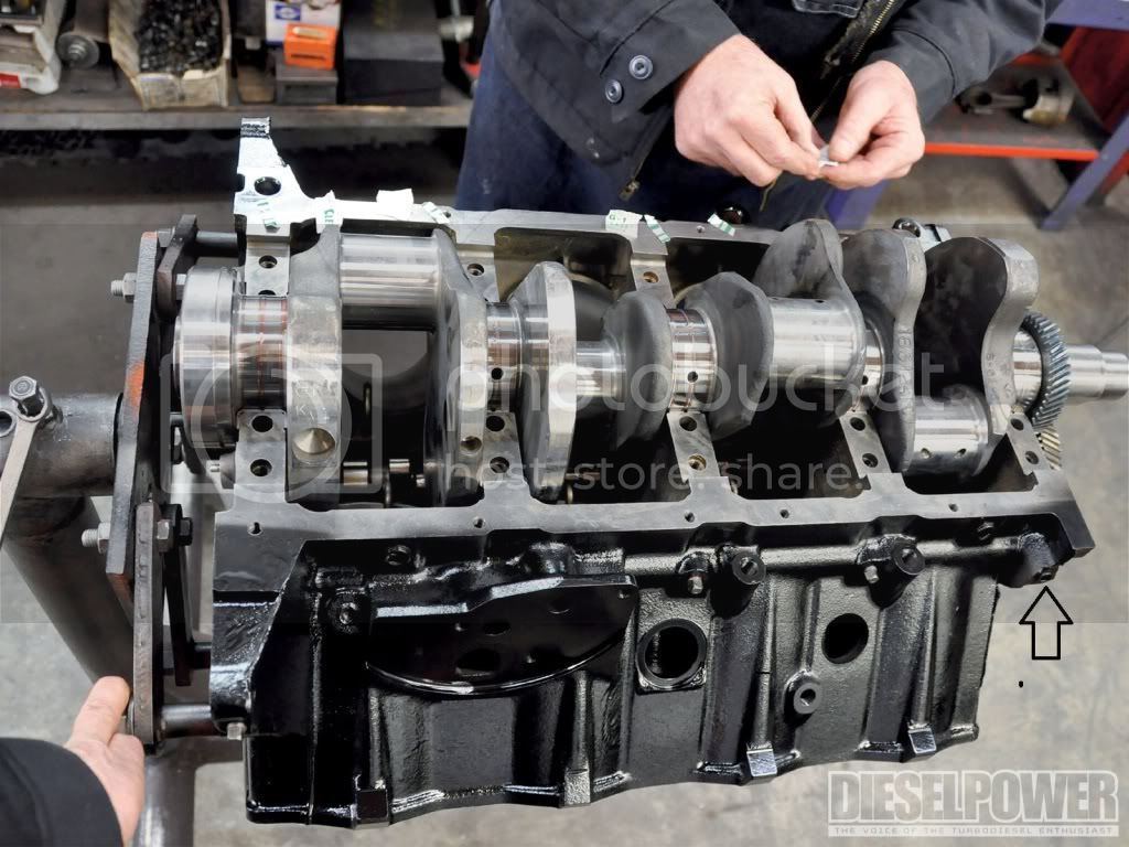 02_ford_f250_power_stroke_diesel_rebuildcrankshaft.jpg