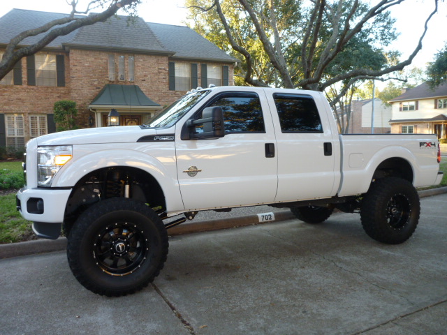 2-pics-my-truck-after-lift-tires-wheels-grille-006.jpg