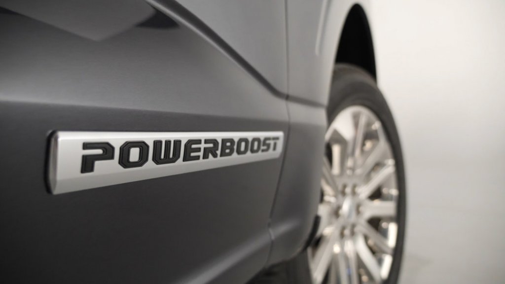 Ford-PowerBoost-Badge-On-2021-Ford-F-150-001.jpg
